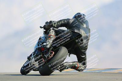 media/May-15-2022-SoCal Trackdays (Sun) [[33a09aef31]]/Turn 9 Backside Set 2 (930am)/